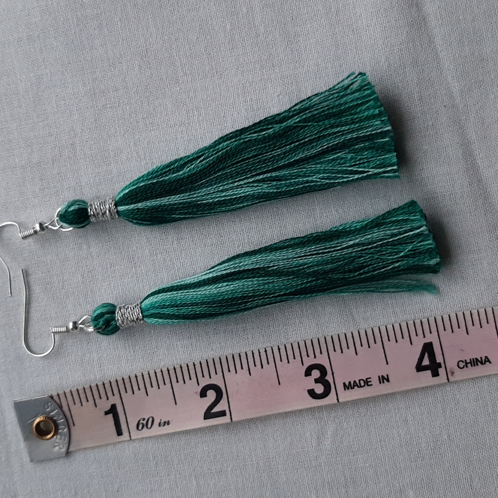 🟣 Tassel Earrings | Blue Green & Silver - Picture 3 of 4